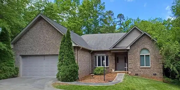 1061 NW 14th Avenue Drive NW