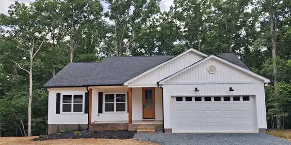 128 Hedgeline Drive