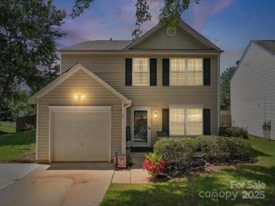 1252 Winding Path Road