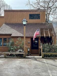 109 Emerald Ridge Road