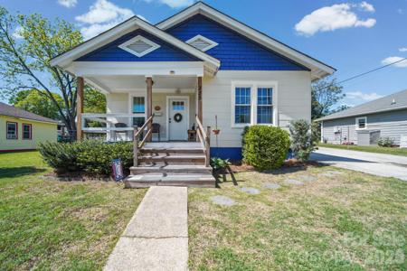 335 Mayflower Avenue