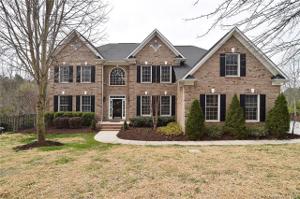 910 Cove Point Lane