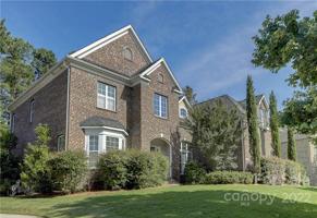 16435 Doves Canyon