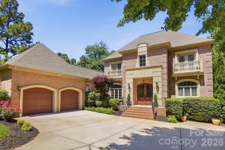 932 Thorn Ridge Lane
