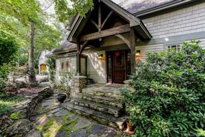 142 Eagles Crest Way