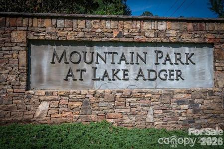 26 Mountain Parkway