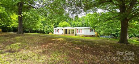 6140 Barclay Lane