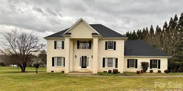 307 Cross Creek Drive