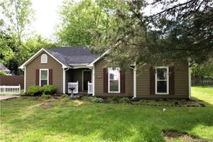 10527 Queensmead Circle