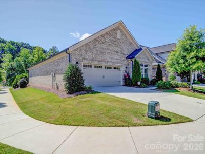 5218 Courtyard Lane