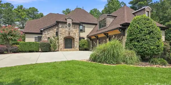 111 Quaker Road