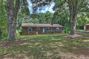104 Peachtree Street