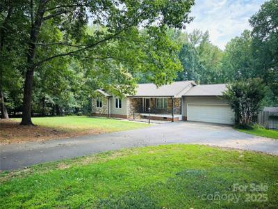 7536 Forest Oak Drive