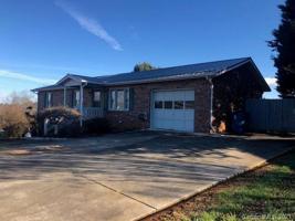 138 Dogwood Acres Lane