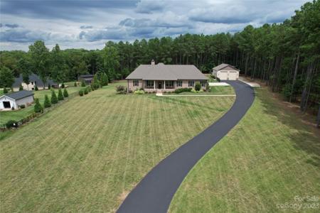2945 South Point-Road