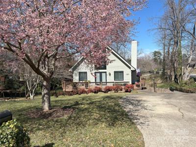 1220 NW 20th Avenue Avenue NW