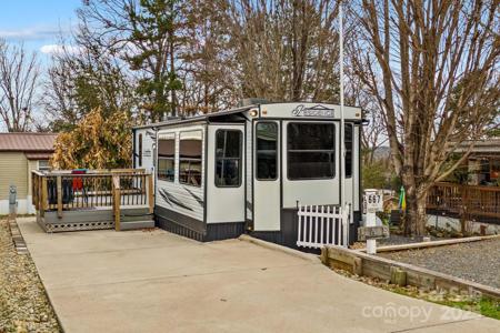 103 S Cardinal Drive