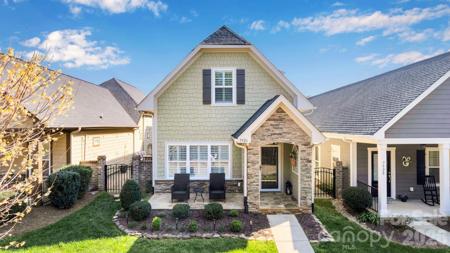 7526 Fairway Villa Circle