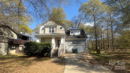 1134 Riverside Drive