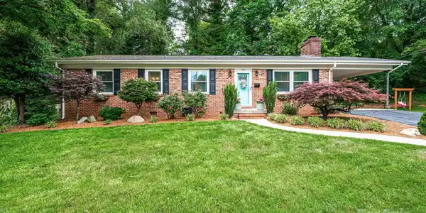 1571 10th Street Place NW