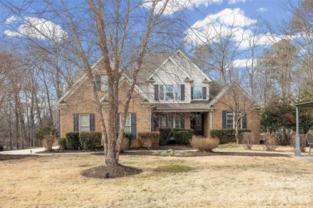 2409 Valelake Road