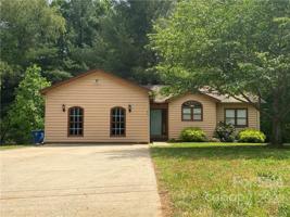 375 Brook Hollow