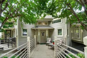 14611 Waterside