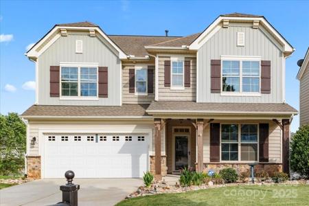 112 Artisan Court