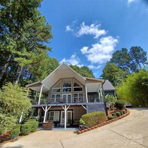 3645 Lake Bluff Drive