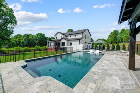 8877 Elina Lane