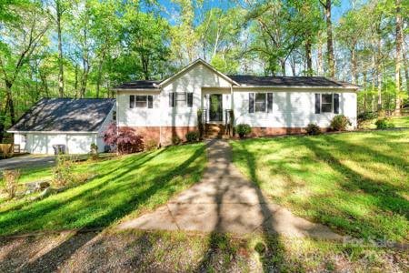 118 Taylor Court