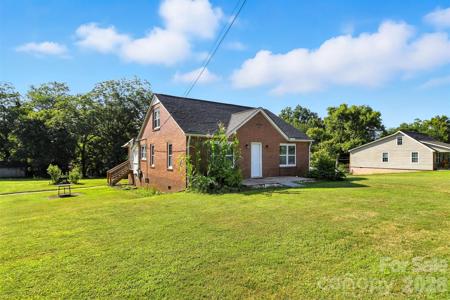 3544 6th Street Drive NW