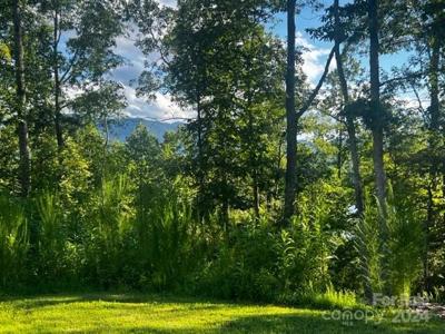 23 Mountain Parkway