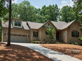 12 Tanglewood