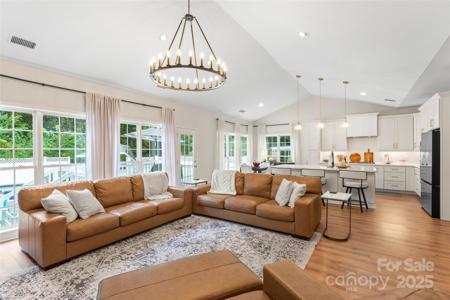 101 Peralta Circle