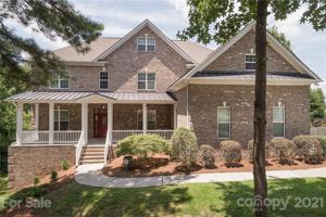 15826 Sparrowridge