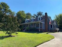 111 Oakwood