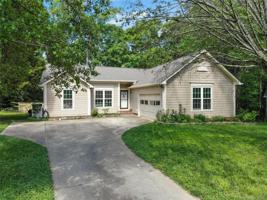10502 Southern Oak Court