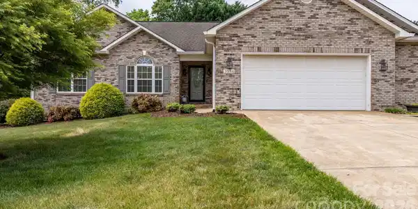 3534 47th Avenue Place NE