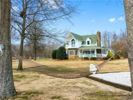 1175 Lighthouse Way