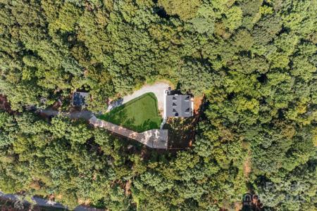 239 Old Lion Road