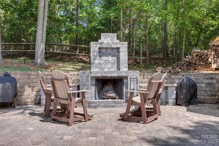 19 Woodvine Lane