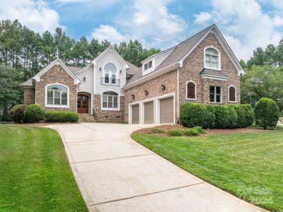 3240 Lake Pointe Drive