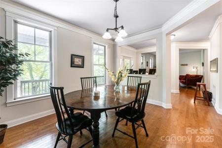4 Yellow Owl Court