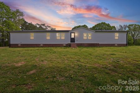 8592 Amanda Lane