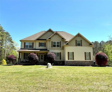 712 Kenway Loop