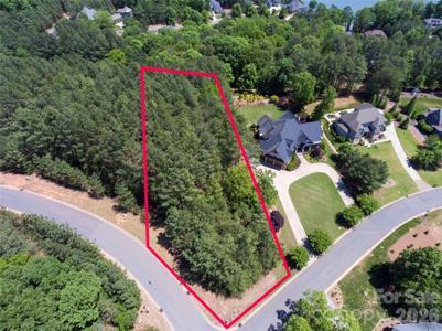 5017 Hermitage Court