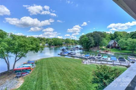 107 Pier 33 Drive
