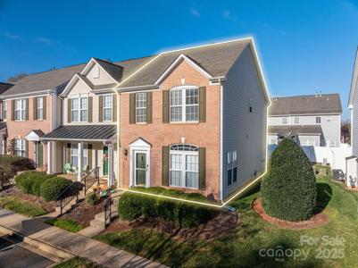 7937 Mariners Pointe Circle