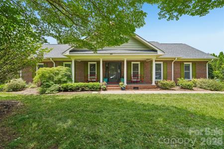 320 Canvasback Road